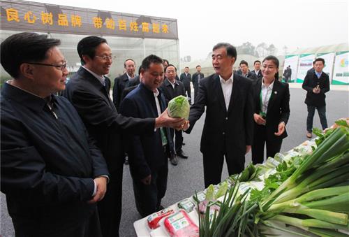 中国农业CEO平台与圣寿源农业有限公司签订合作协议，携手推进国家级田园综合体建设